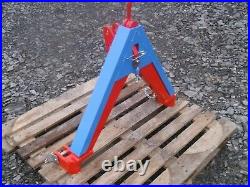 A Frame Tractor Linkage Male Cat II Superior 2600 kg