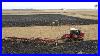 Big_Tractors_Plowing_In_Illinois_01_bnjh