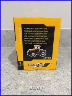 Britains Farm JCB 3230 Fastrac/Tractor 42762 132 Scale NewithMint