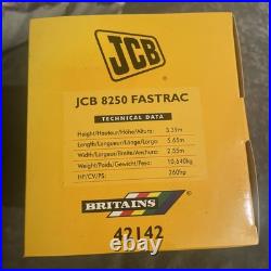 Britains Farm JCB 8250 Fastrac Tractor 132 Scale 42142