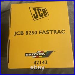 Britains Farm JCB 8250 Fastrac Tractor 132 Scale 42142