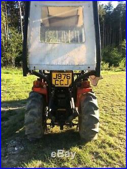 Compact tractor 4x4 Front loader, Only 328Hrs! With cab and hydraulics
