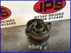 Danfoss 1000361 hydraulic cylinder reel motor X John Deere 3235C mower. £120+VAT