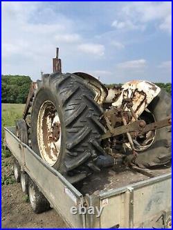 David Brown 990 Loader Tractor