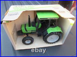 Deutz Allis 6260 Farm Tractor New in Box