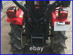 Ex Demo 4x4 Mitsubishi Compact Tractor c/w power steering £6500+vat (£7800)
