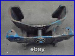 For FORD 3000 FRONT AXLE MOUNTING BOULSTER & PIVOT PIN