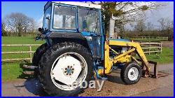 Ford 5610 Tractor / Ford Tractor and Loader / 2WD Tractor Loader