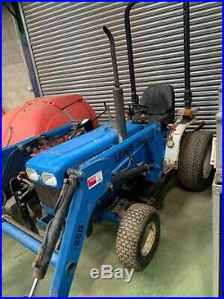 Ford New Holland 1220 4WD Compact Tractor with Loader