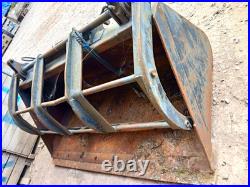 JCB Q Fit Grab Bucket Attachment Tractor Farm Firewood Logs Loadall Lorry New