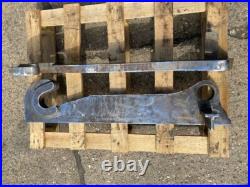 Jcb-volvo Industrial Weld On Brackets (pair)