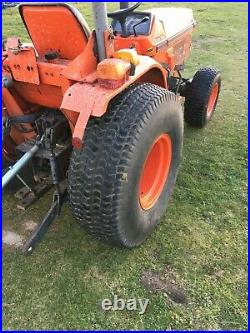 Kubota Compact Tractor B2150 with 60 Mower Deck Low hours