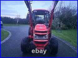 Kubota L4240 Compact Tractor With 4 In 1 Loader