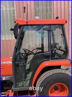 Kubota ST tractor cab on pallet. New and unused. Incl vat