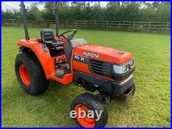Kubota St35 4wd Diesel Compact Tractor Hydrostatic On Turf Tyres