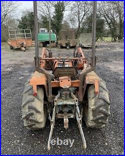 Kubota compact tractor loader 4wd low hours