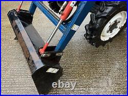 Mitsubishi D1850 FD 4X4 Diesel Compact Loader Tractor WITH GRASS TOPPER