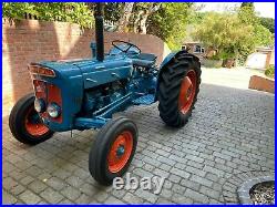 Tractor Fordson Super Dexta 1962