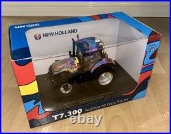 Universal Hobbies New Holland T7.300 Limited Edition Basildon Tractor 132
