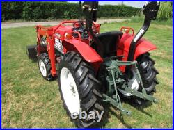 Yanmar YM2220 compact tractor with new loader